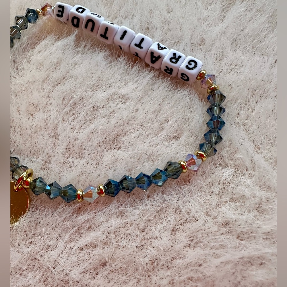 Little Words Project Bracelet - “GRATITUDE” - Blue & Pink Beads - Picture 7 of 13